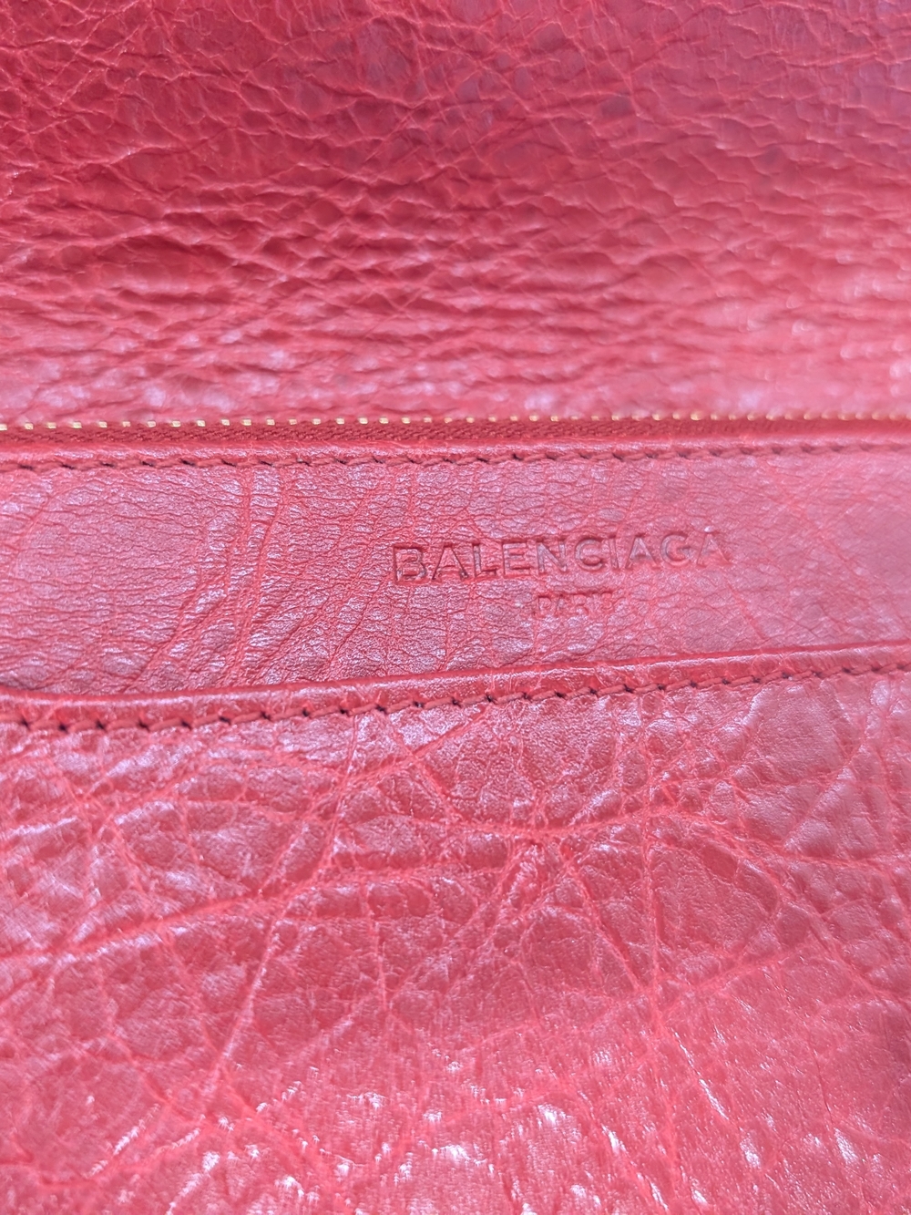 Balenciaga Agneau Red Leather Crossbody - Wallet On Chain - Picture 10 of 14